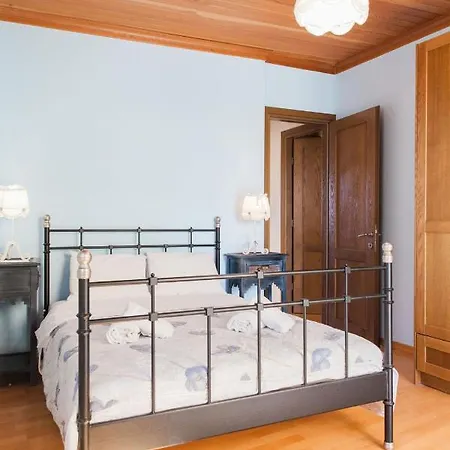 Seaview Kaposantes Apartment