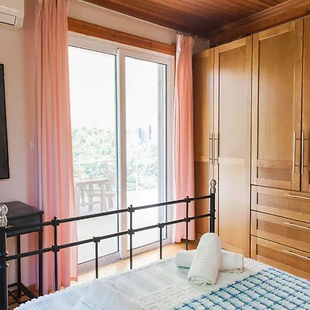 Seaview Kaposantes Apartment