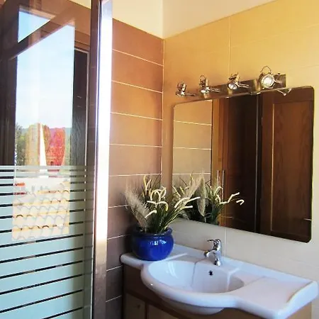 Seaview Kaposantes * Lefkada City